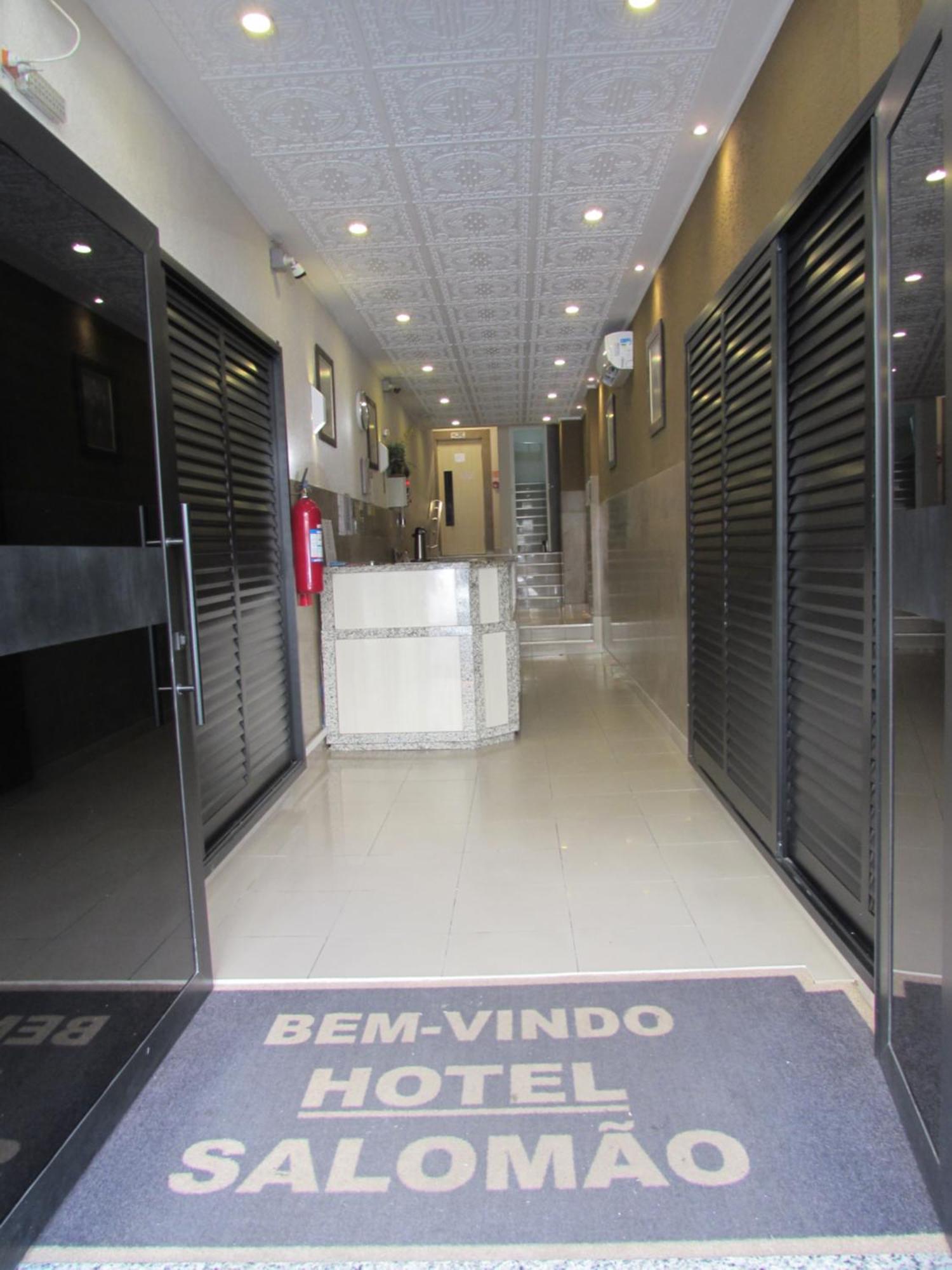 Hotel Salomao - Proximo A 25 De Marco, Bom Retiro, Bras E Rua Santa Efigenia, A 2 Minutos Do Mirante Sampa Sky E Pista De Skate Anhangabau Sao Paulo Exterior foto