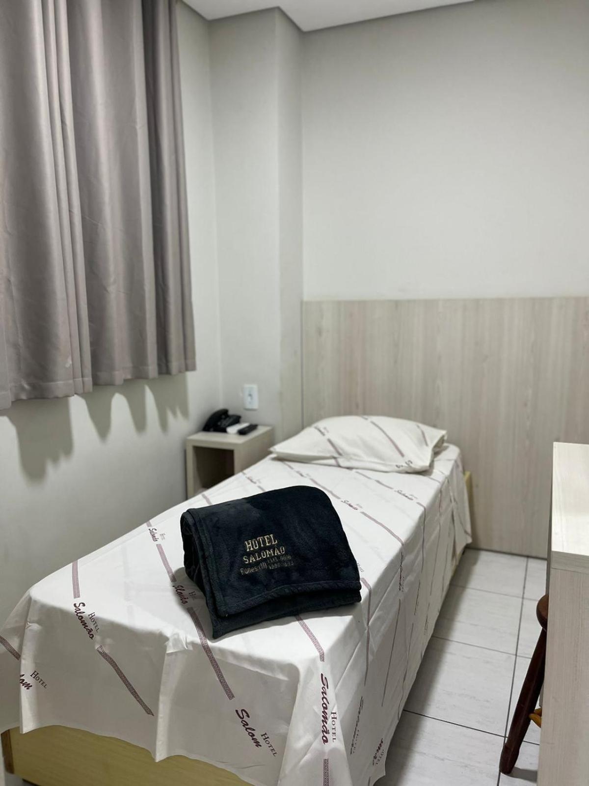 Hotel Salomao - Proximo A 25 De Marco, Bom Retiro, Bras E Rua Santa Efigenia, A 2 Minutos Do Mirante Sampa Sky E Pista De Skate Anhangabau Sao Paulo Exterior foto