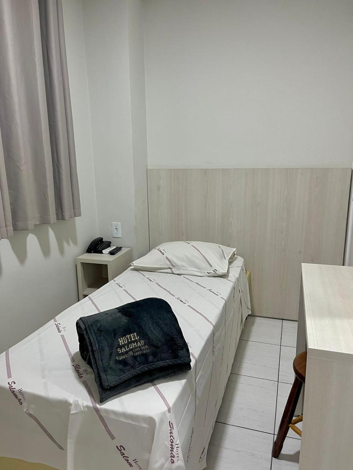 Hotel Salomao - Proximo A 25 De Marco, Bom Retiro, Bras E Rua Santa Efigenia, A 2 Minutos Do Mirante Sampa Sky E Pista De Skate Anhangabau Sao Paulo Exterior foto